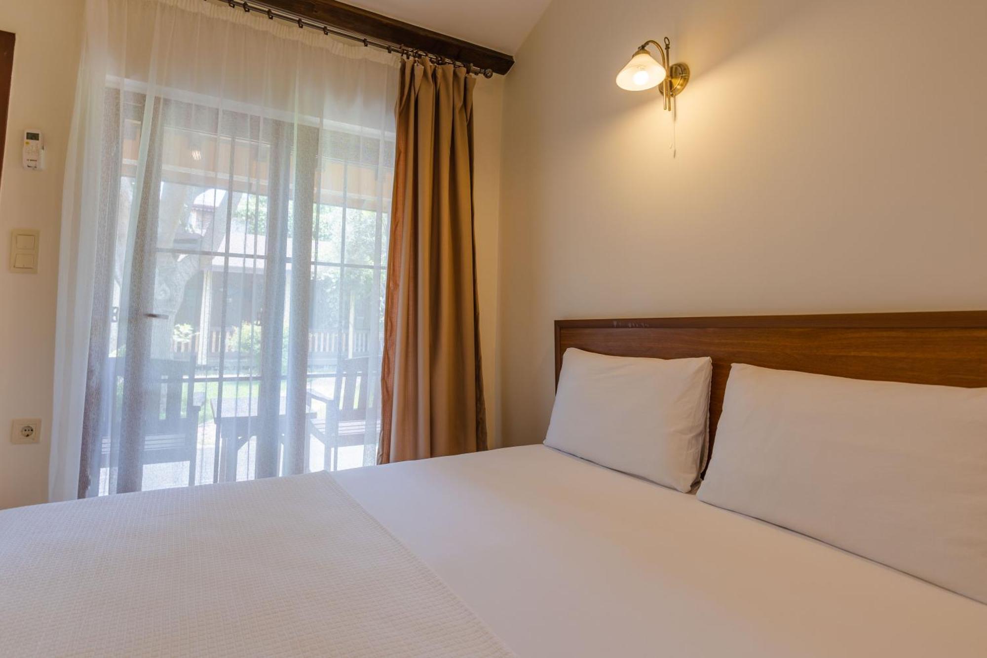 Caretta Caretta Pension Чирали Номер фото