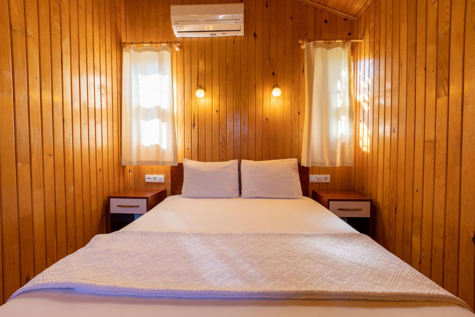 Caretta Caretta Pension Чирали Номер фото